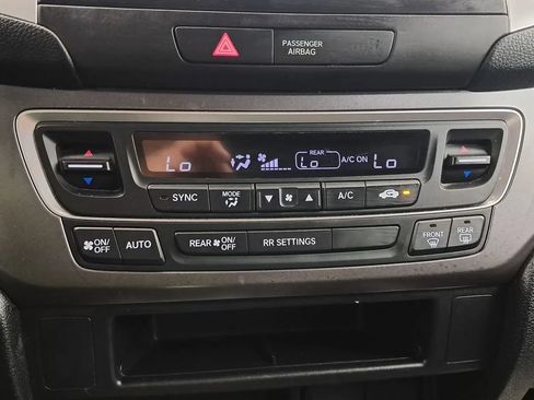 Used 2019 Honda Ridgeline Sport image 15