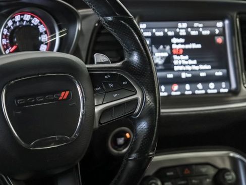 Used 2019 Dodge Challenger R/T Scat Pack RWD image 21