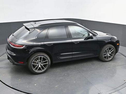 New 2026 Porsche Macan image 43