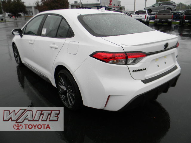 New 2027 Toyota Corolla SE FWD image 4