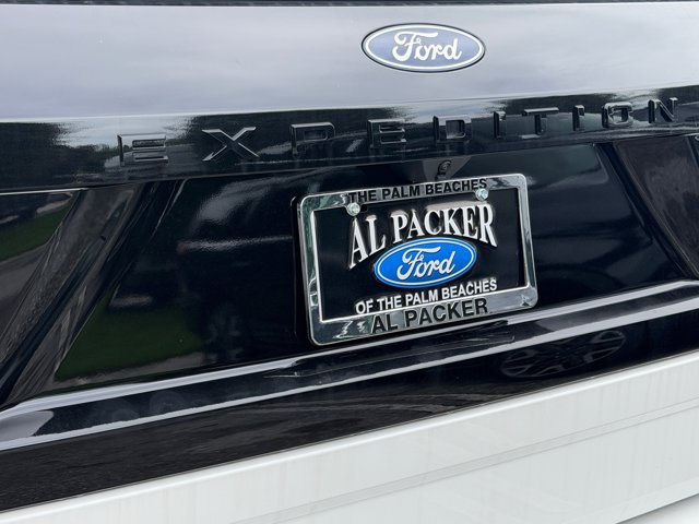 New 2027 Ford Expedition Platinum w/ Stealth Appearance Package AWD/4WD image 18