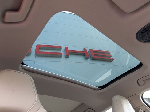 New 2026 Porsche Panamera image 26