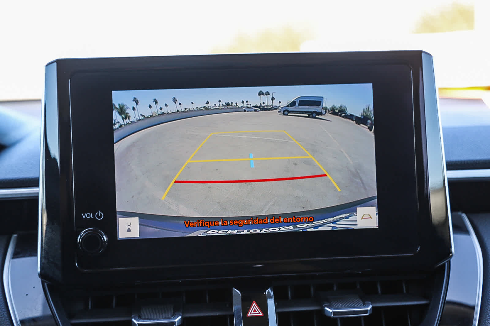 Used 2023 Toyota Corolla Cross XLE w/ Convenience Package FWD image 23