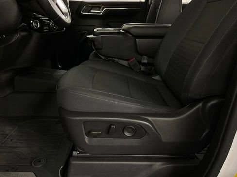 Used 2024 GMC Sierra 1500 SLE w/ Preferred Package AWD/4WD image 32
