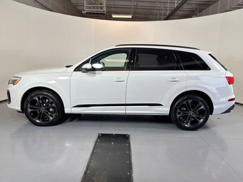 Used 2025 Audi Q7 3.0T Premium Plus w/ Premium Plus Package image 8
