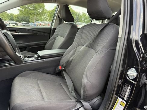 Used 2025 Toyota Camry LE FWD image 25