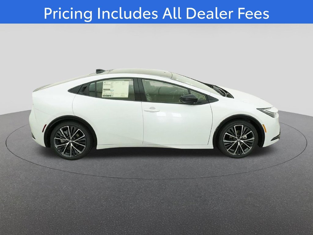 New 2027 Toyota Prius XLE FWD image 11