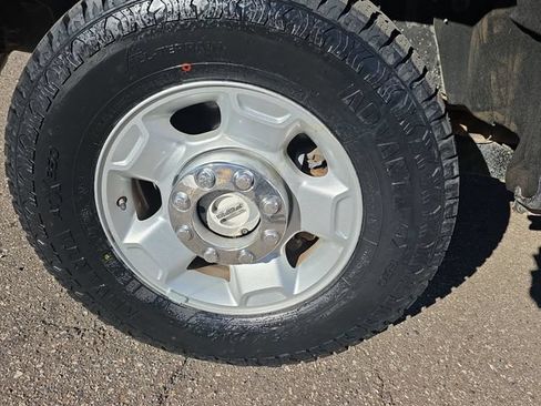 Used 2012 Ford F350 XLT w/ Skid Plate Pkg AWD/4WD image 10