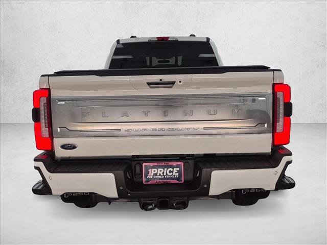 Used 2024 Ford F250 Platinum AWD/4WD image 7