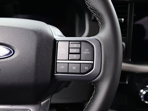 Used 2025 Ford F150 Lightning XLT image 14