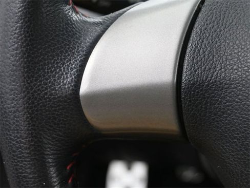 Used 2009 Subaru Impreza WRX Hatchback image 32