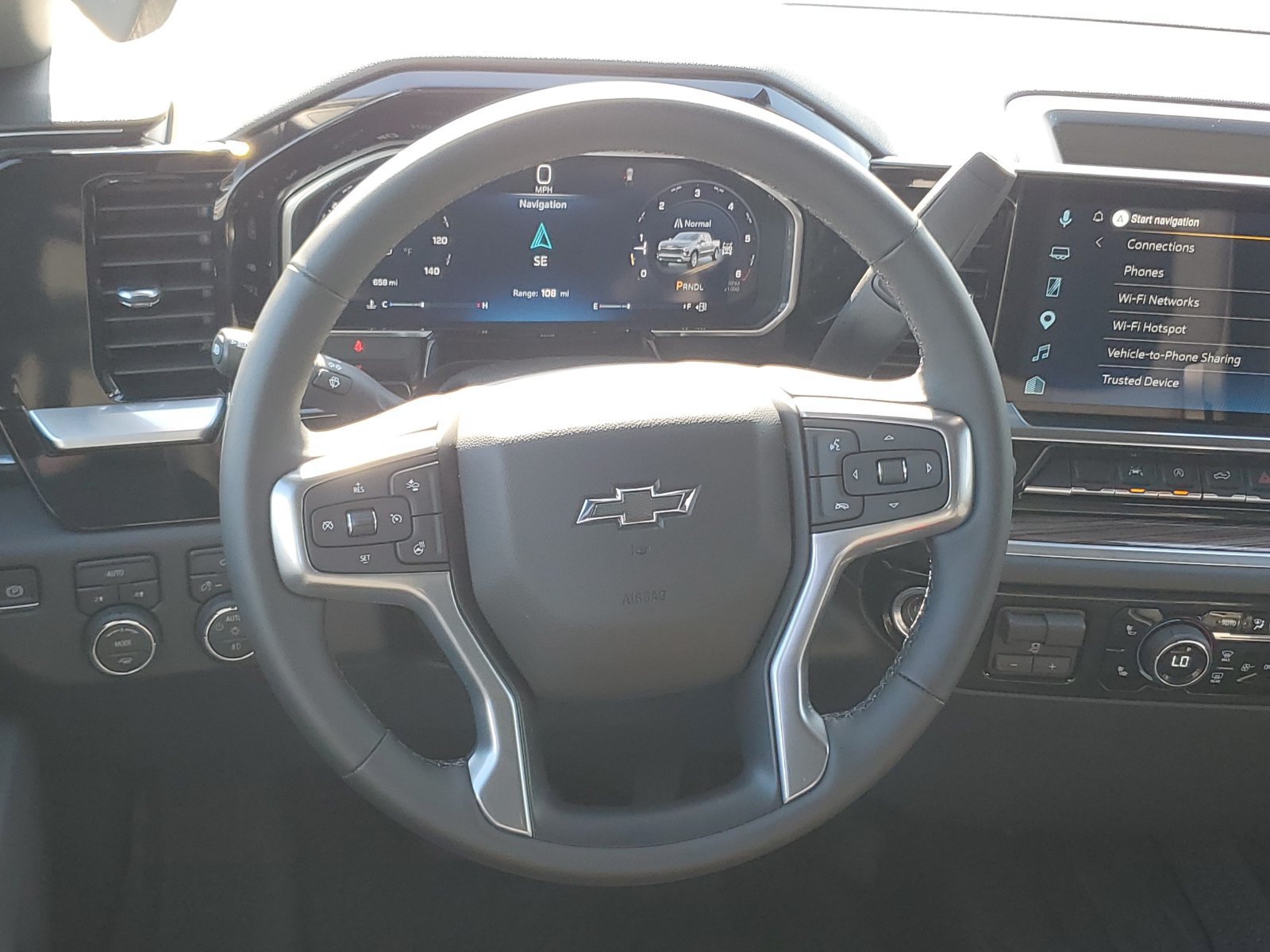 Used 2026 Chevrolet Silverado 1500 RST w/ RST Select Package AWD/4WD image 12