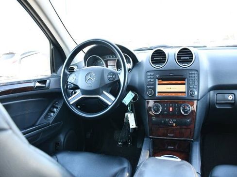 Used 2011 Mercedes-Benz ML 350 4MATIC image 18