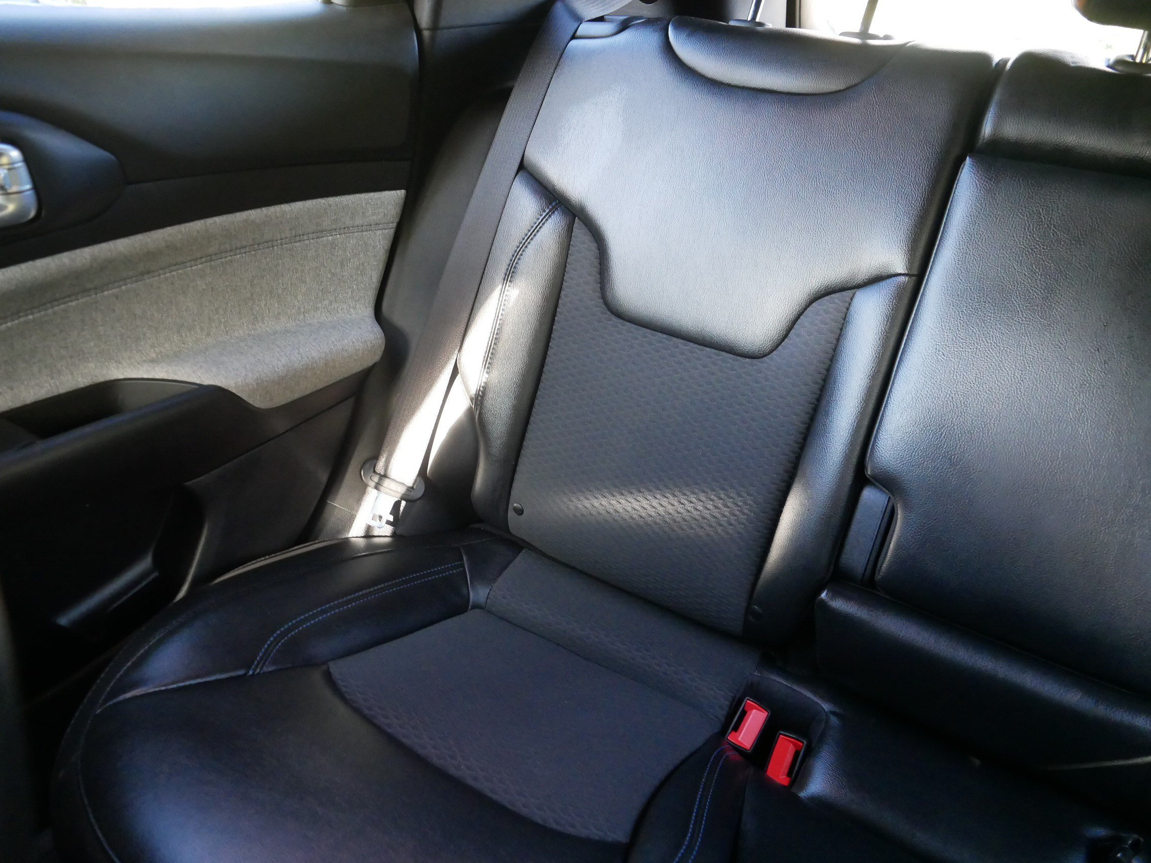 Used 2023 Jeep Compass Latitude w/ Convenience Group AWD/4WD image 10