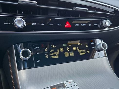New 2026 Genesis GV70 2.5T Sport Prestige AWD/4WD image 9