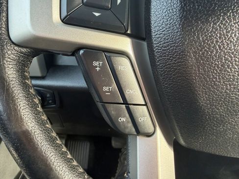 Used 2015 Ford F150 Lariat AWD/4WD image 14