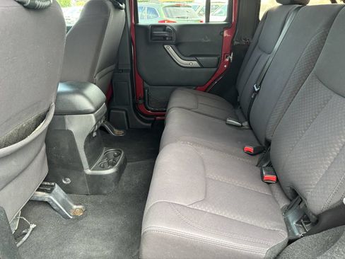 Used 2013 Jeep Wrangler Unlimited Sport AWD/4WD image 20
