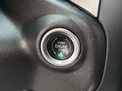 Certified 2021 GMC Sierra 2500 Denali w/ Denali Ultimate Package image 44