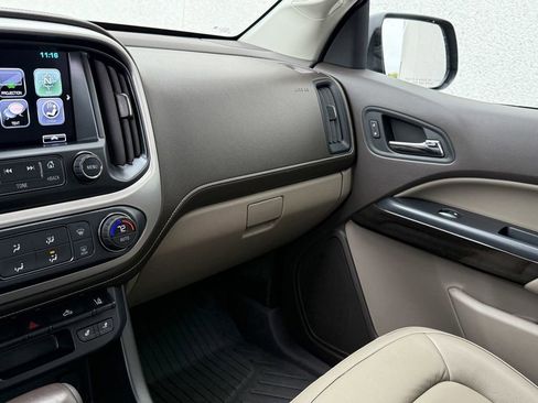 Used 2018 GMC Canyon SLT w/ Driver Alert Package image 29