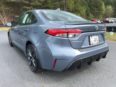 Used 2024 Toyota Corolla SE image 7