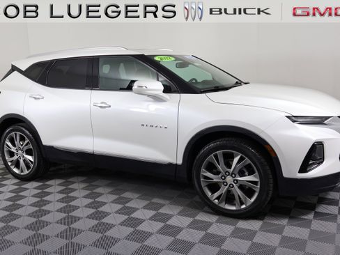 Certified 2022 Chevrolet Blazer Premier w/ Enhanced Convenience Package image 2