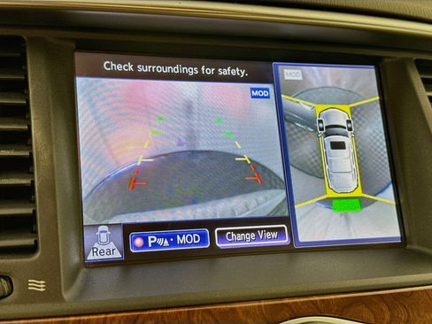 Used 2016 INFINITI QX80 4WD w/ Deluxe Technology Package image 23