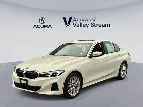 Used 2026 BMW 330i xDrive Sedan AWD/4WD image 4