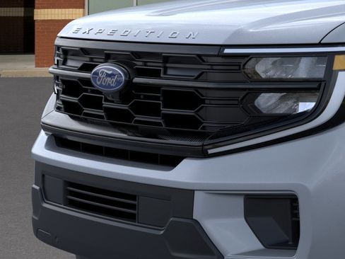 New 2026 Ford Expedition Active AWD/4WD image 17