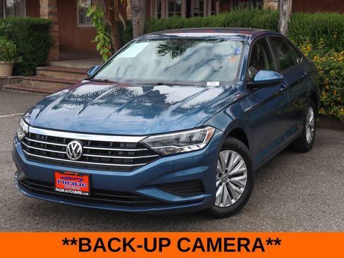Used 2020 Volkswagen Jetta S w/ Driver Assistance Package FWD image 4