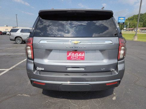 Used 2022 Chevrolet Tahoe LT w/ Luxury Package image 4