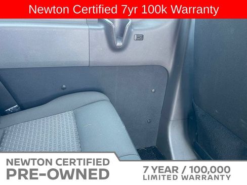 Used 2023 Ford Transit 350 XLT RWD image 24