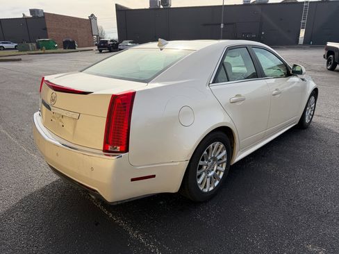 Used 2010 Cadillac CTS Luxury image 3