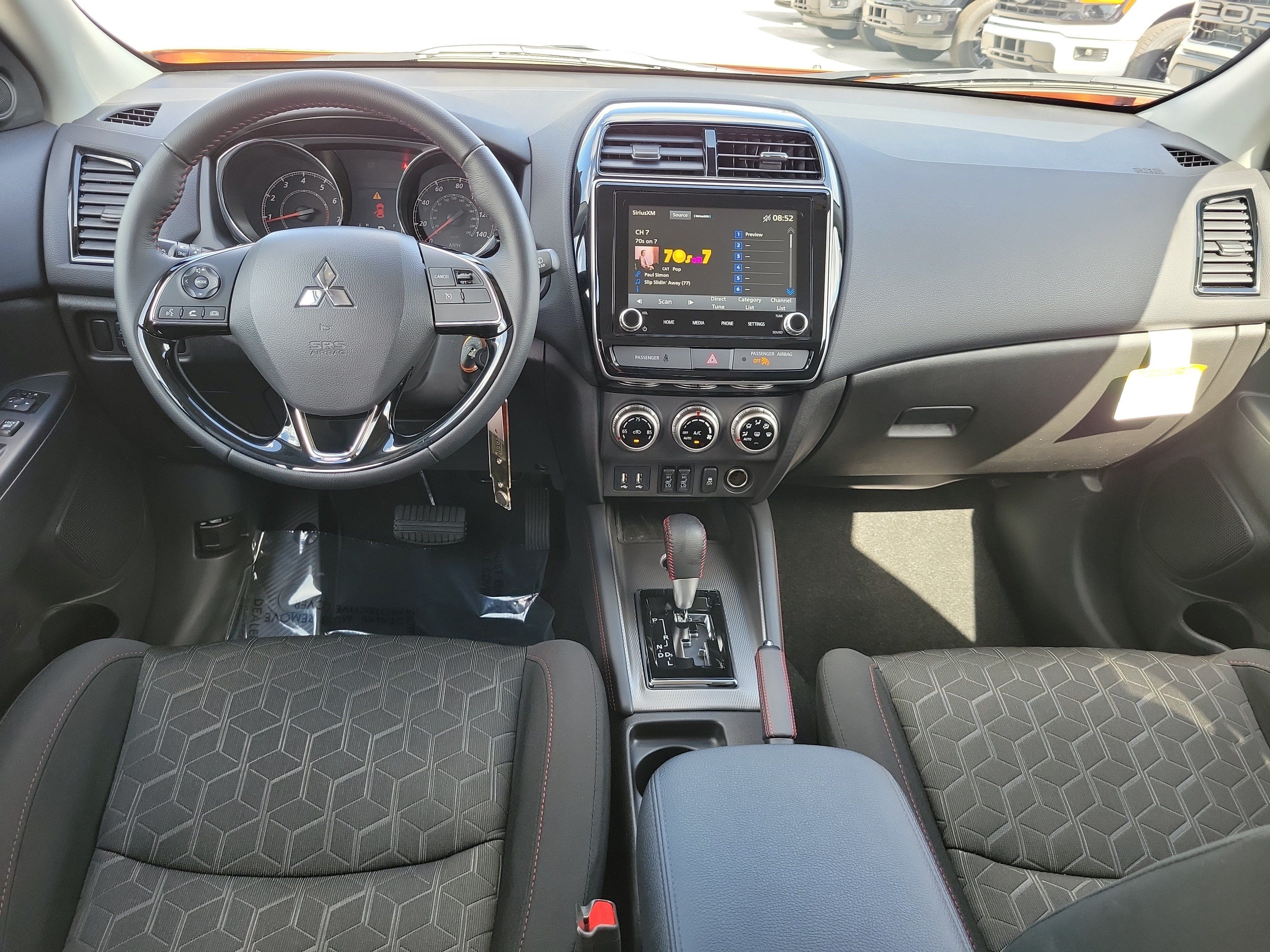 Used 2026 Mitsubishi Outlander Sport LE AWD/4WD image 15