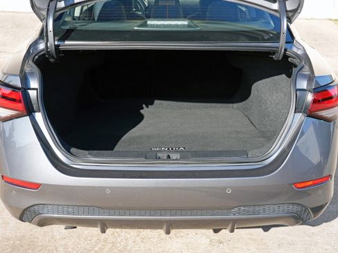 Used 2025 Nissan Sentra S FWD image 9