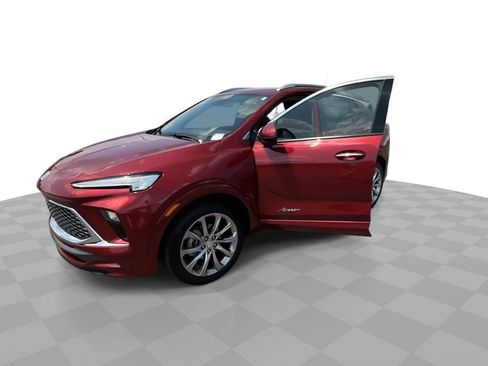 Certified 2024 Buick Encore GX Avenir FWD image 4