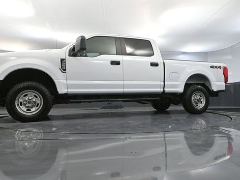 Used 2021 Ford F250 XL w/ Power Equipment Group image 51