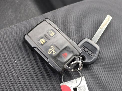 Used 2020 GMC Sierra 1500 2WD Regular Cab w/ Sierra Value Package image 31