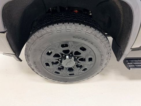 Certified 2022 Chevrolet Silverado 2500 High Country w/ Technology Package image 22