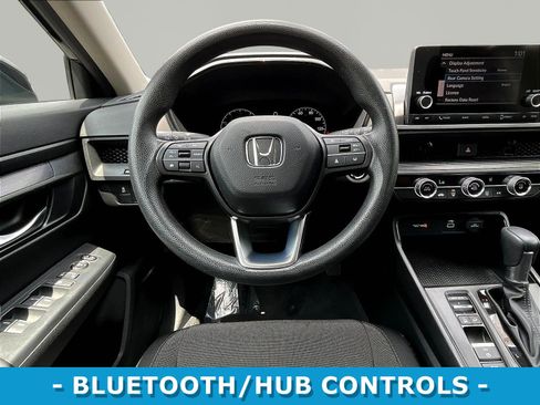 Used 2024 Honda CR-V LX image 8