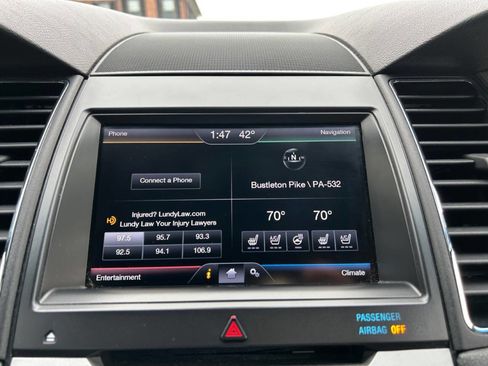 Used 2014 Ford Taurus SHO w/ Equipment Group 401A image 21