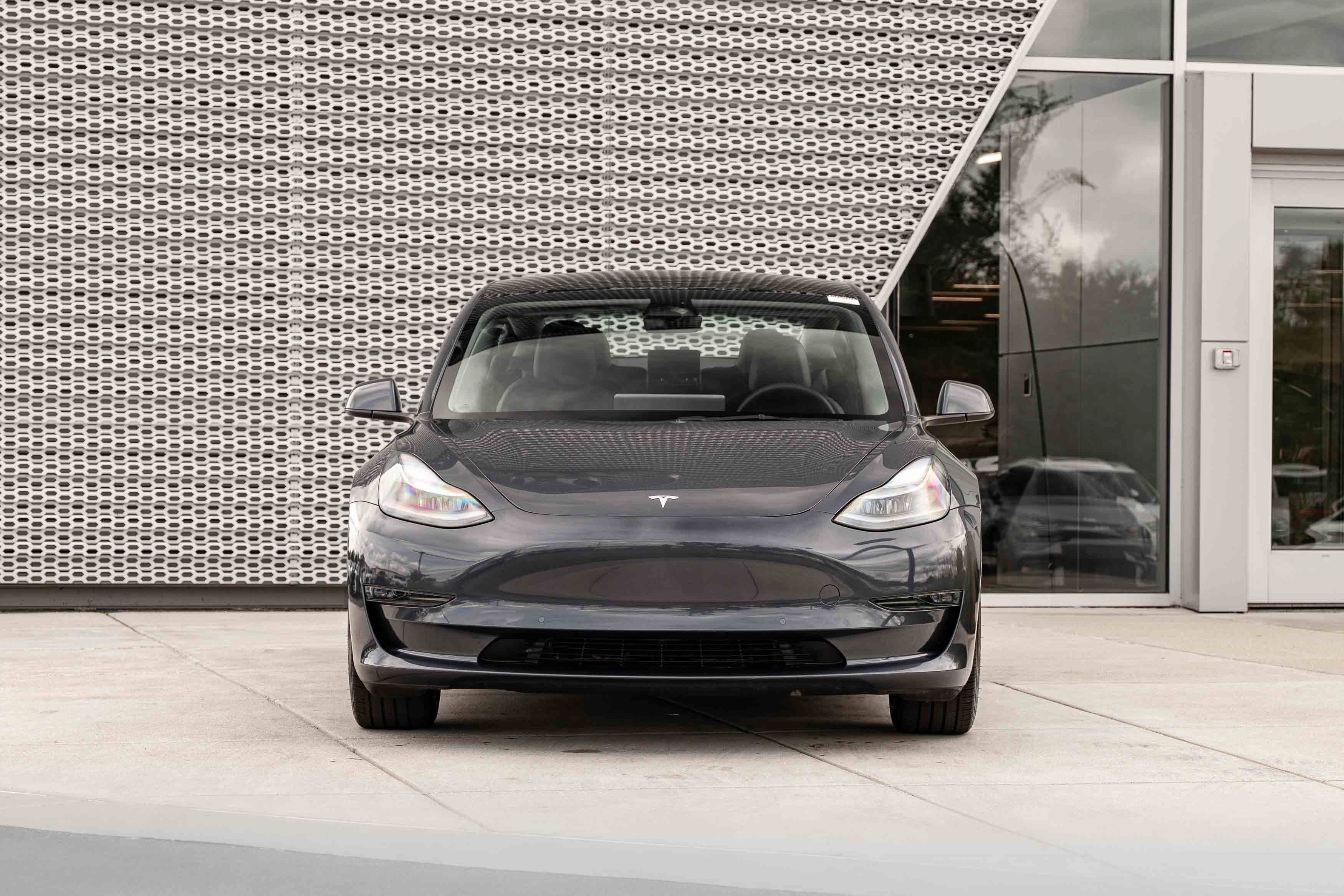 Used 2022 Tesla Model 3 Long Range AWD/4WD image 31