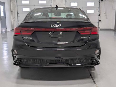 Certified 2023 Kia Forte GT-Line FWD image 9