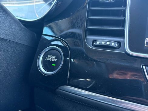 Used 2018 Buick Encore Preferred image 16