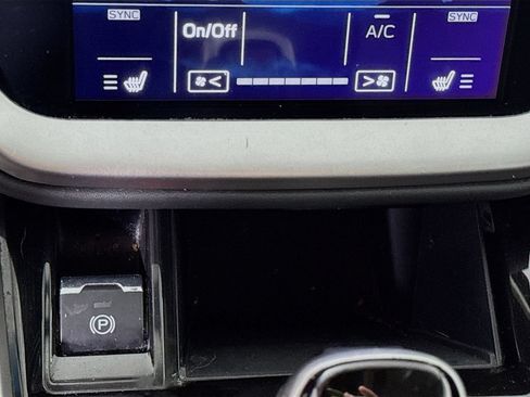 Used 2020 Subaru Outback Premium AWD/4WD image 10