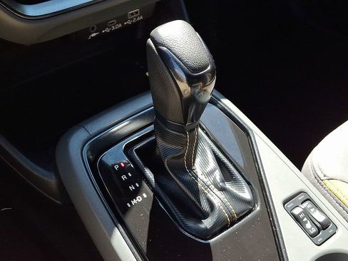 Used 2024 Subaru Crosstrek 2.5i Sport image 13