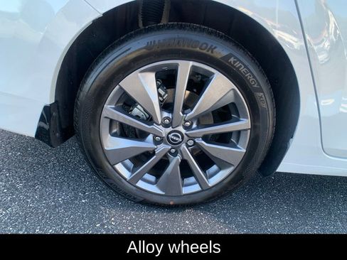 Certified 2026 Nissan Sentra SL w/ Floor Mat Package FWD image 36