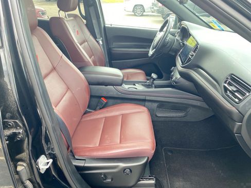 Used 2025 Dodge Durango GT AWD/4WD image 28