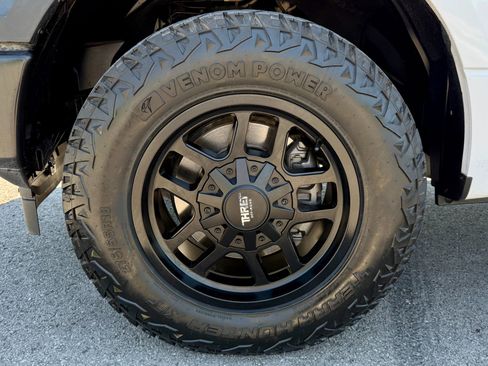 Used 2020 Ford F150 XL w/ Equipment Group 101A Mid AWD/4WD image 43