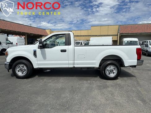 Used 2022 Ford F250 XL w/ Power Equipment Group image 5