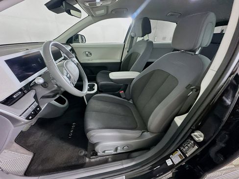 Used 2024 Hyundai Ioniq 5 SEL image 13